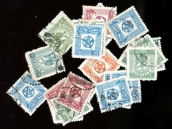 6L37, 40a 45, 50, 52-54, 25 stamps with between 1 and 9 copies of each
