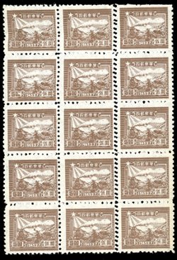 5L24, block of 15 (3 x 5) with double perf. between 2nd and 3rd columns