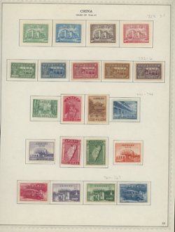 48 page collection on Minkus pages; in good condition; 6 pages shown. We can send you scans of all pages using Smash. (6 images)